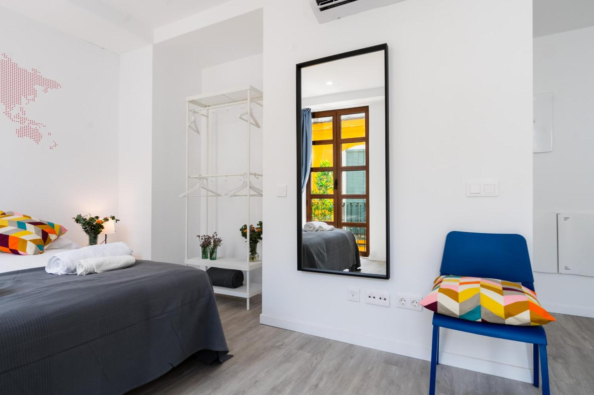 Apartament Anfitrion Triana 1 Sewilla Zewnętrze zdjęcie