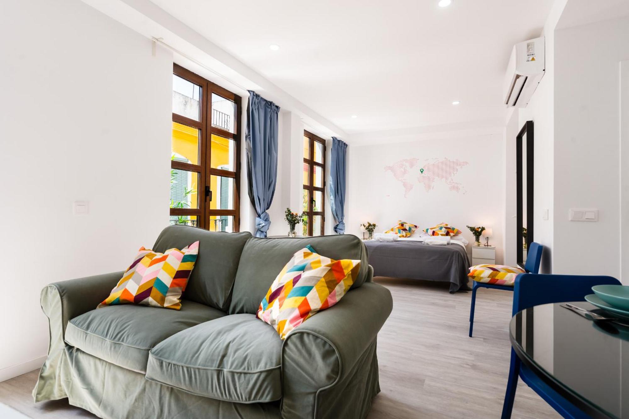 Apartament Anfitrion Triana 1 Sewilla Zewnętrze zdjęcie